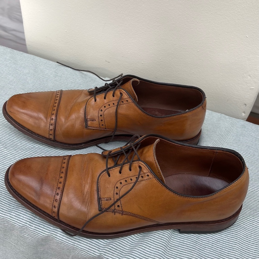Allen Edmonds Clifton size 10